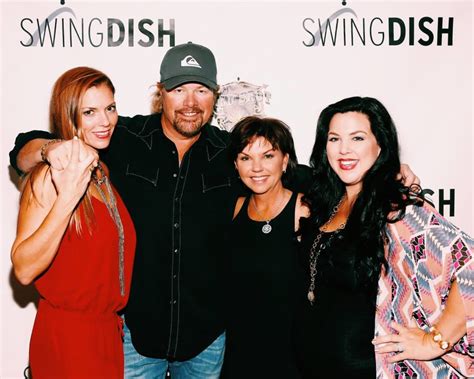 keith talens daughter adopted|Toby Keith Raised His 3 'Great Kids' Adopting His Wife's Daughter.